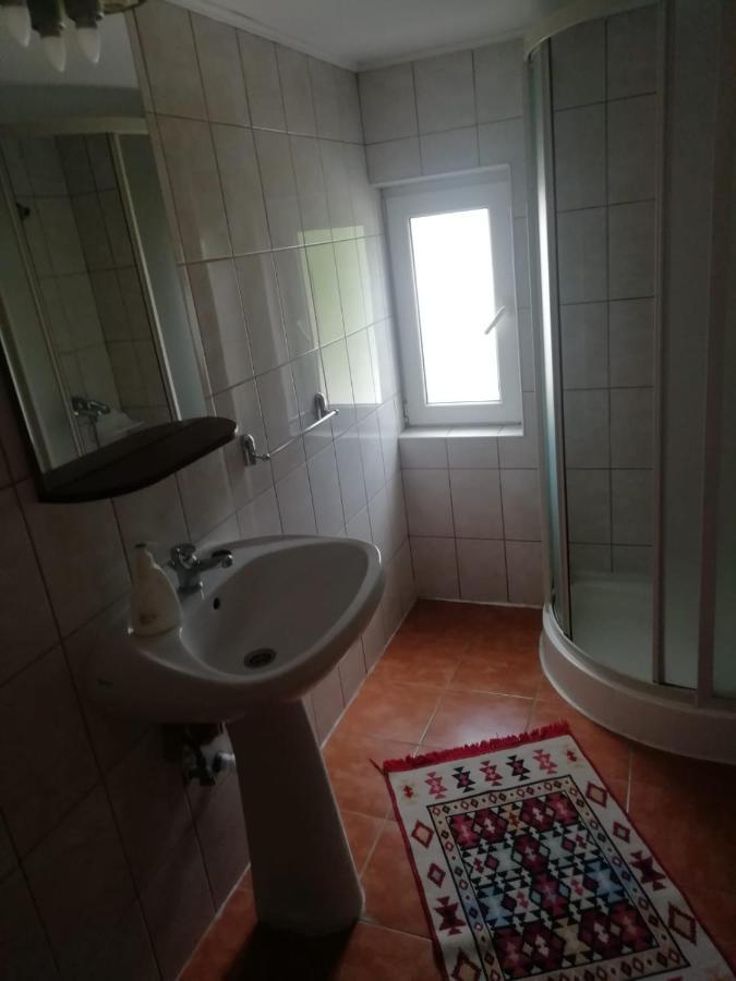 Vila Ovi Hotel Bran  Bagian luar foto