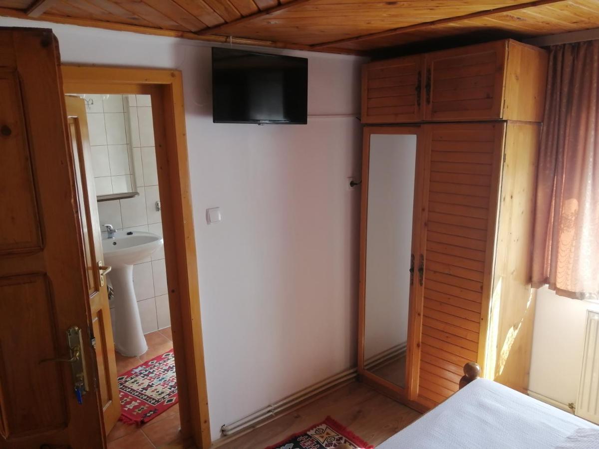 Vila Ovi Hotel Bran  Bagian luar foto